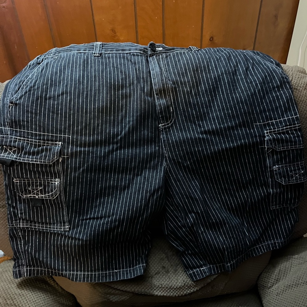 Men’s Hickory Striped Denim Cargo Shorts